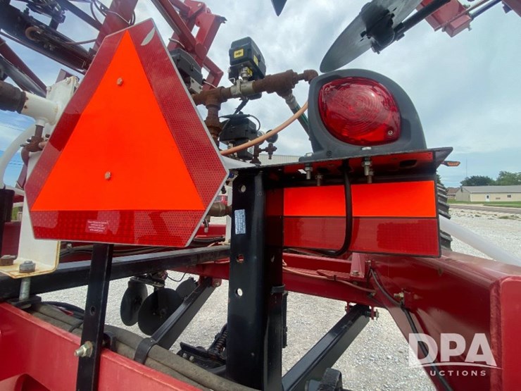 2012-case-ih-nutri-placer-930-image-35
