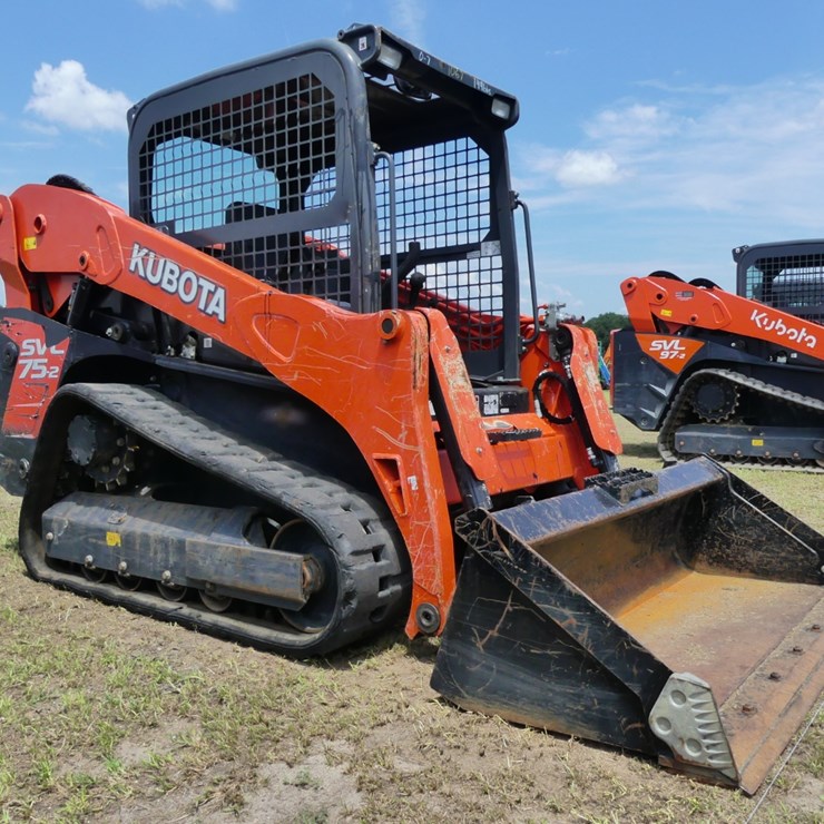 KUBOTA SVL75-2