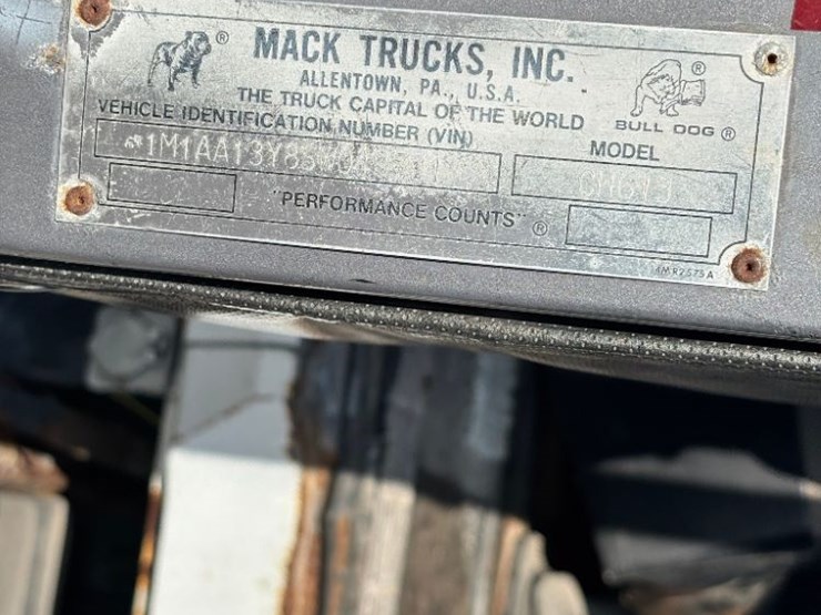 1995-mack-ch613-image-99