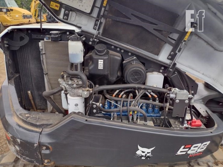 2022-bobcat-e88-image-43