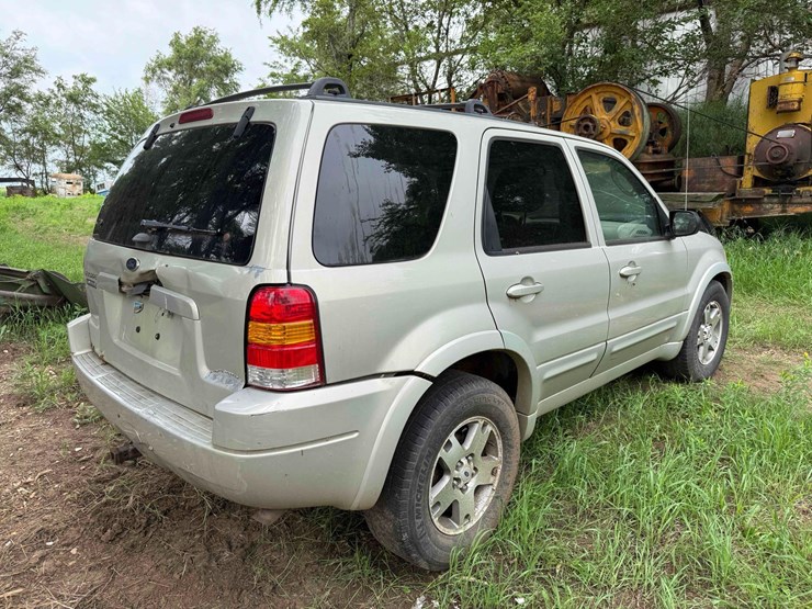 2003-ford-escape-image-4