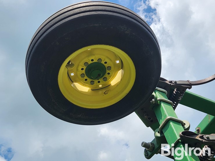 2005-john-deere-41-image-16