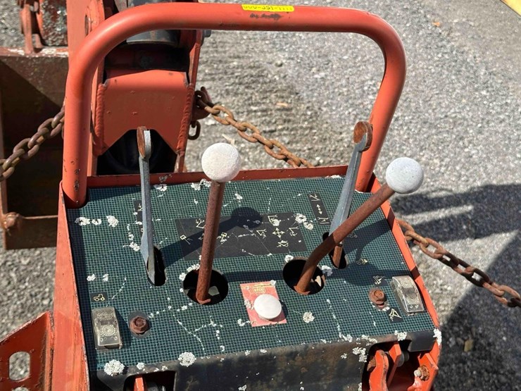 2001-ditch-witch-8020-image-43