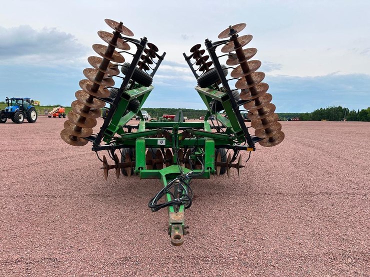 john-deere-630-image-2