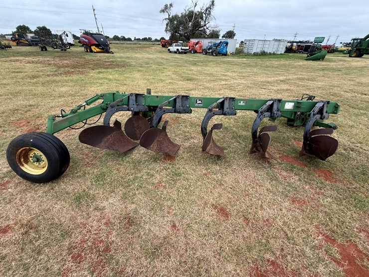 john-deere-2600-image-6