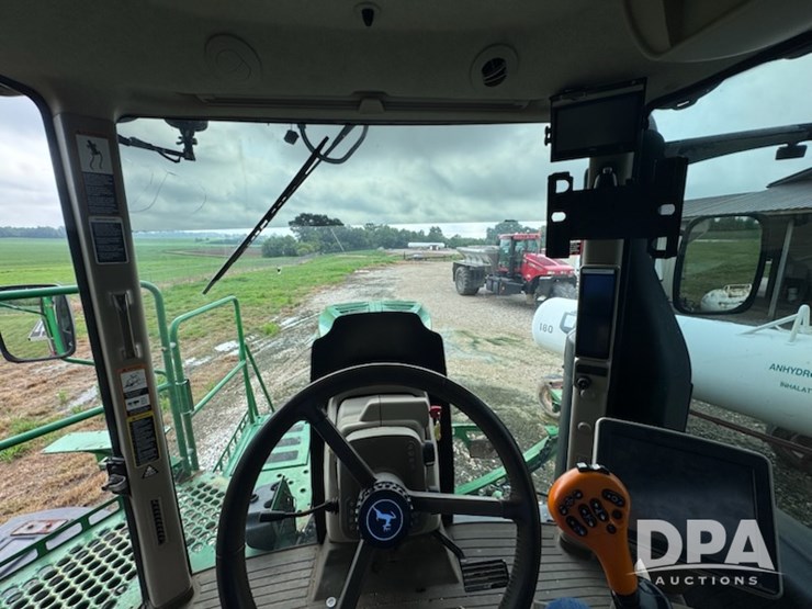 2017-john-deere-r4045-image-34