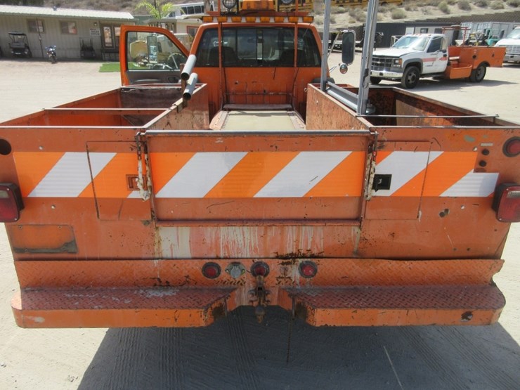 2000-chevrolet-3500hd-image-12