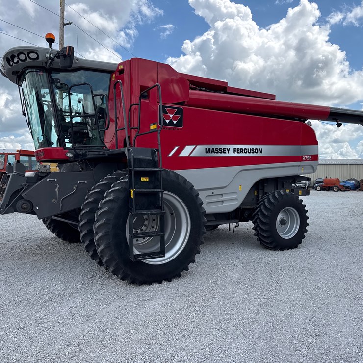 MASSEY-FERGUSON 9795