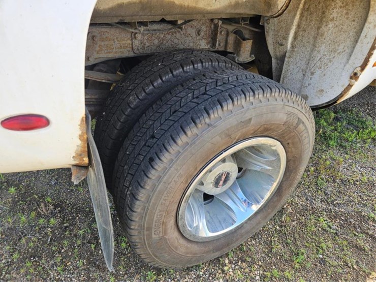 gmc-3500-image-13