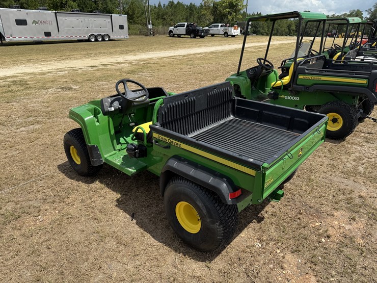 john-deere-gator-image-7