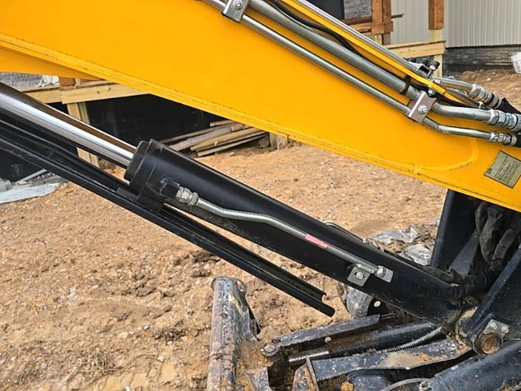 jcb-67c-1-image-28