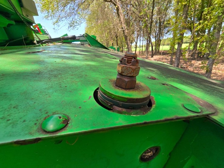 john-deere-946-image-12