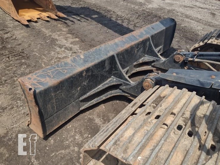 2020-deere-130g-image-53