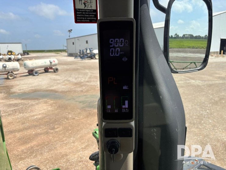 2017-john-deere-r4045-image-122