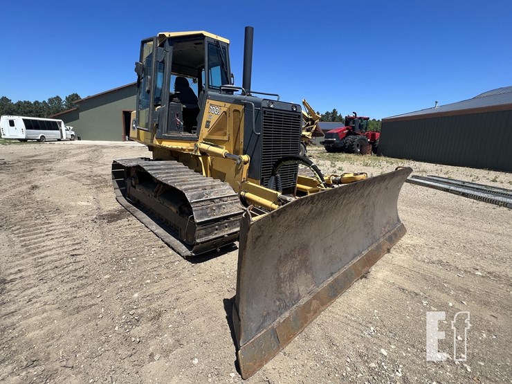 2013-deere-700j-lgp-image-3