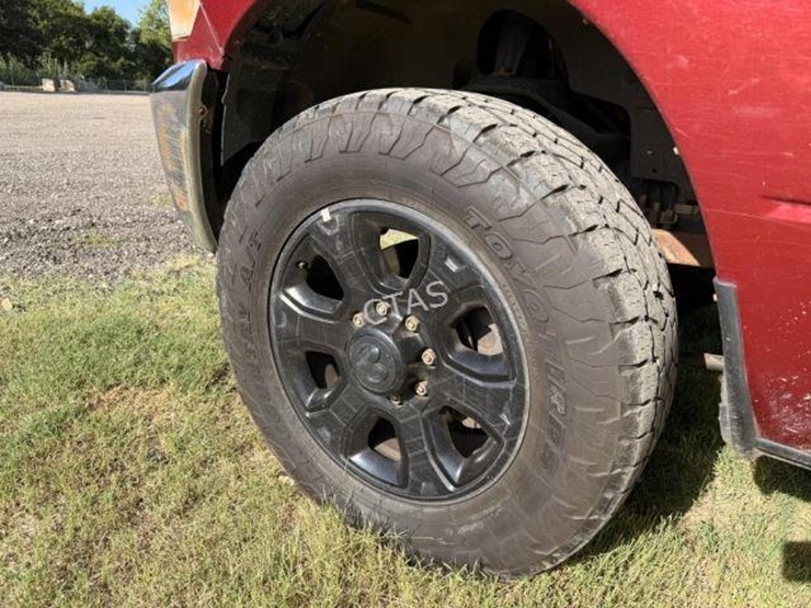 2012-dodge-ram-2500-image-16