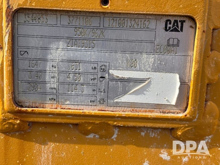 2014-caterpillar-950m-image-60