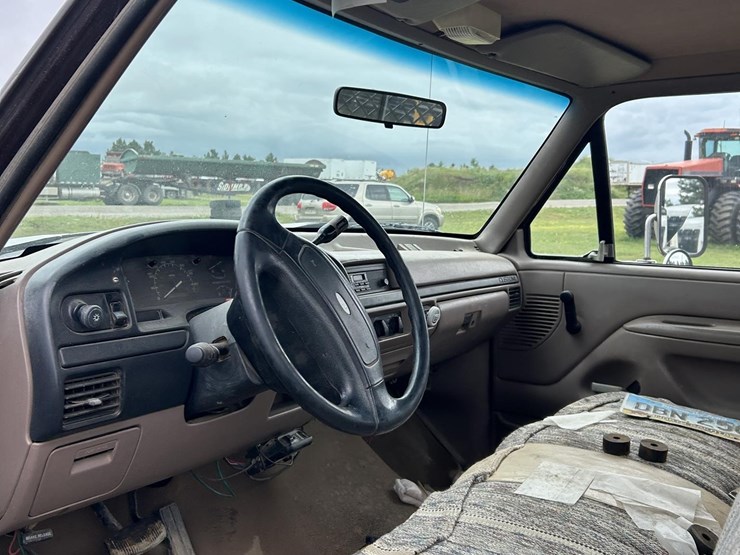 1992-ford-f450-image-11