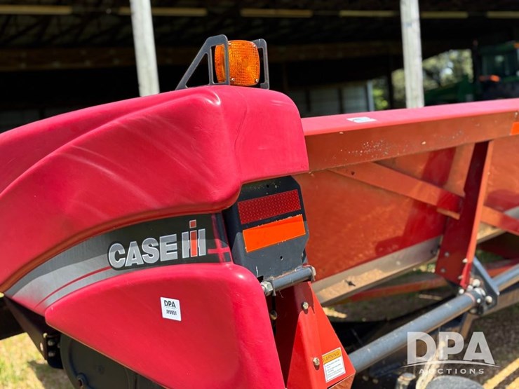 2010-case-ih-3412-image-11