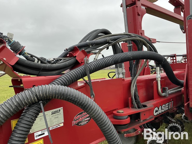 2019-case-ih-2150-image-13
