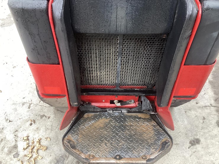 2022-toro-dingo-tx1000w-image-13
