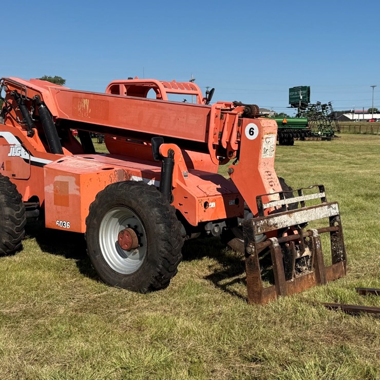 SKY TRAK 6036
