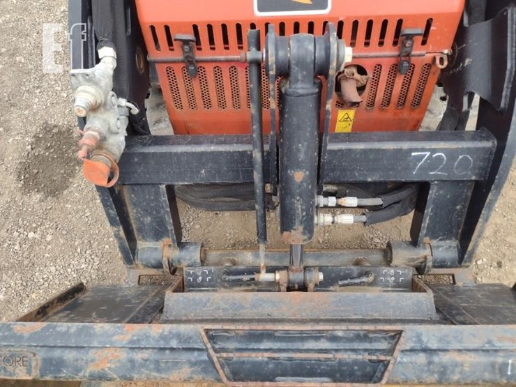ditch-witch-xt855-image-14