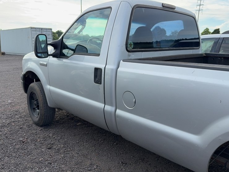 2006-ford-f250-image-12