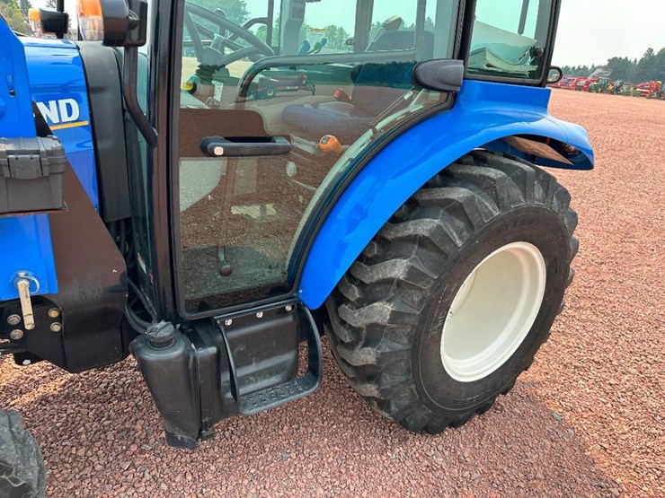 2020-new-holland-boomer-40-image-11