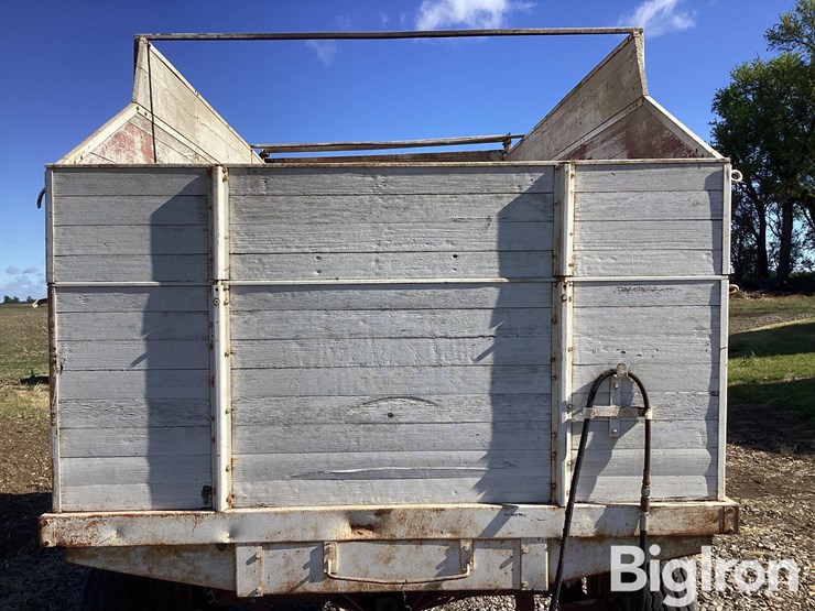 westendorf-m-10-silage-wagon-image-14