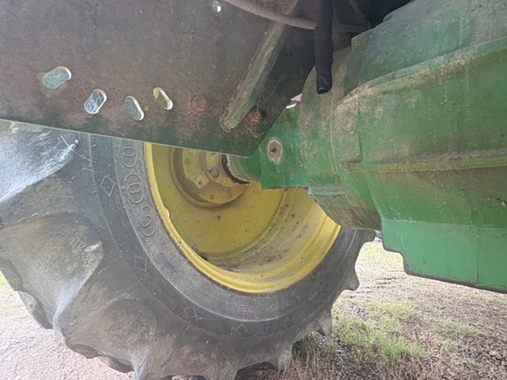 john-deere-8560-image-13