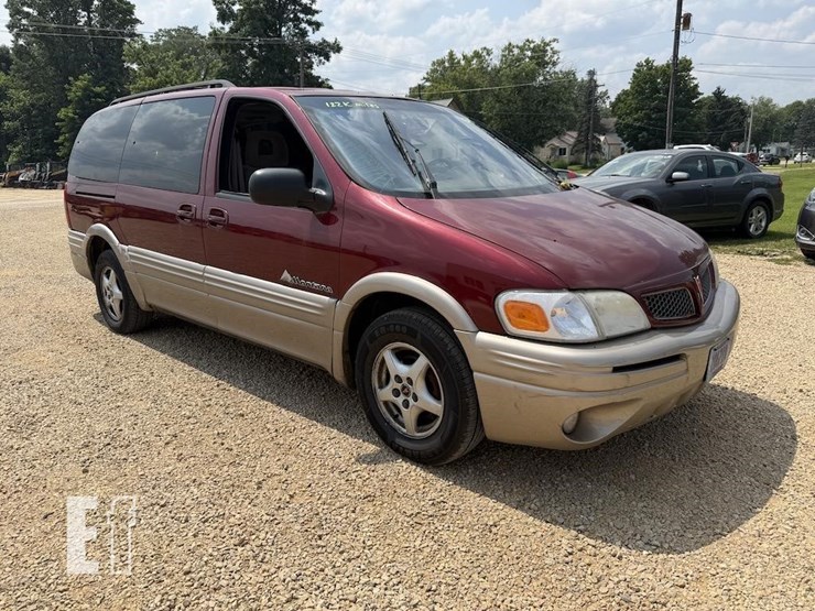 2001-pontiac-montana-image-3