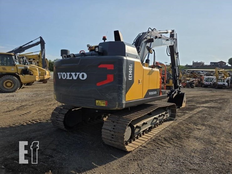 2021-volvo-ec140el-image-35