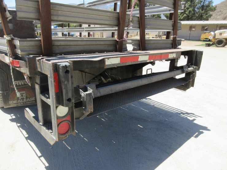 2014-international-durastar-4300-image-15