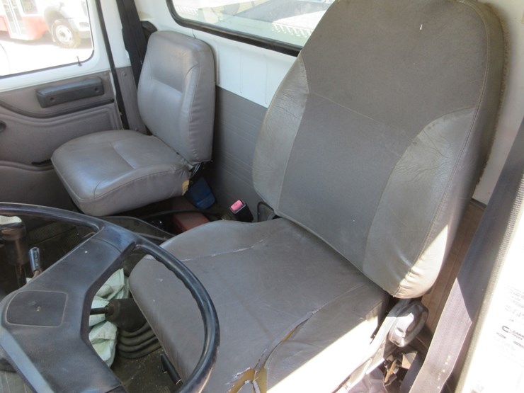 2000-international-4800-image-10