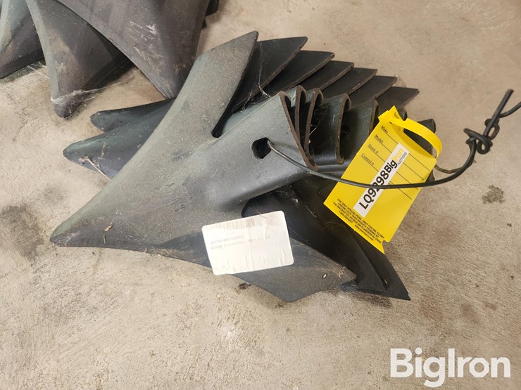nichols-quick-change-ultra-wing-10"-shovels-image-9