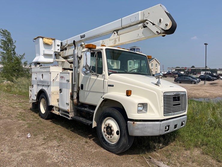 1998-freightliner-fl70-image-2