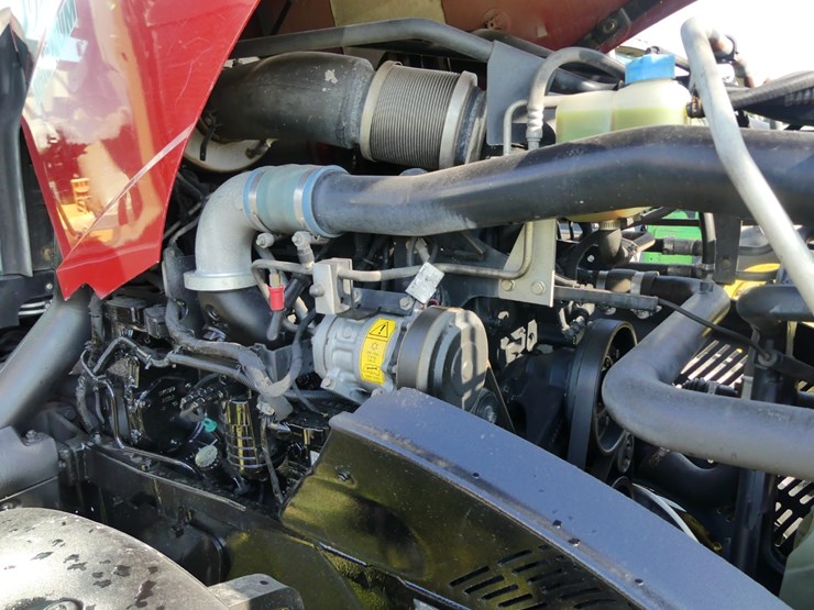 2019-case-ih-magnum-250-image-12