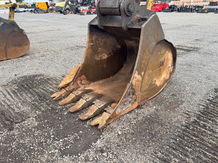 deere-350d-lc-image-5