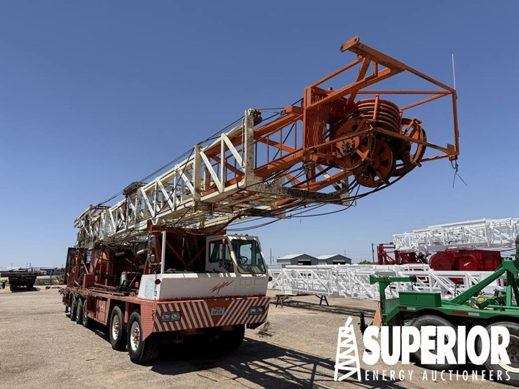 2009-caterpillar-c15-image-12