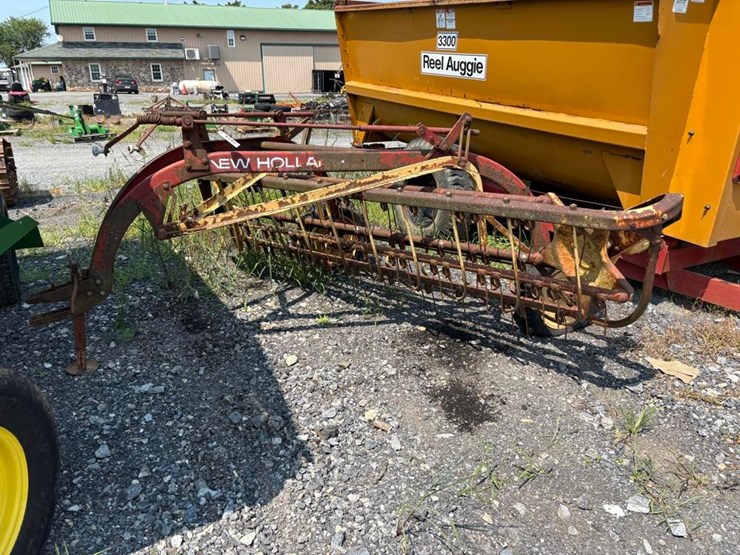 new-holland-256-image-3
