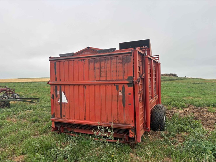 hesston-30-image-6