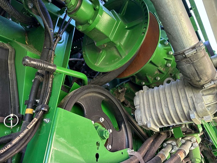 2021-john-deere-s770-image-64