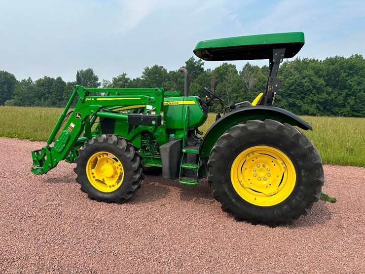 2018-john-deere-5075m-image-6