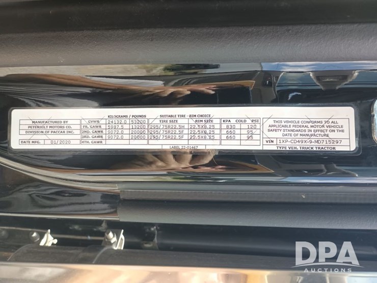 2021-peterbilt-567-image-20