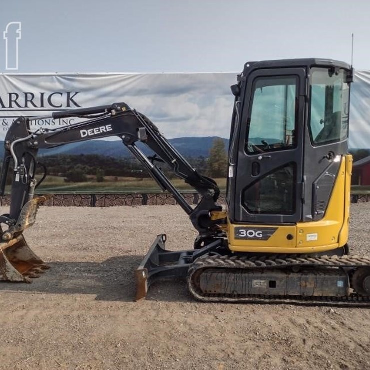 2022 DEERE 30G