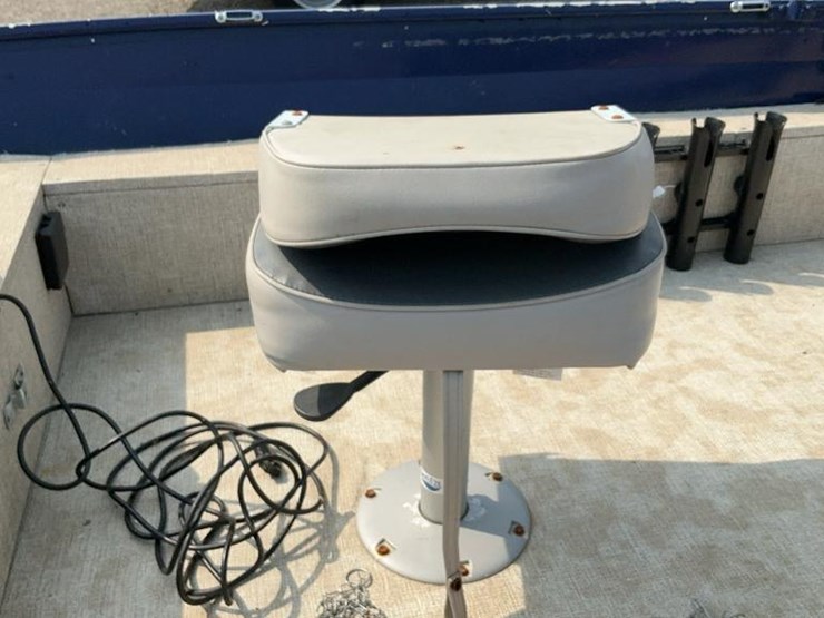 #2376-•-sea-nymph-14r-aluminum-boat-image-27