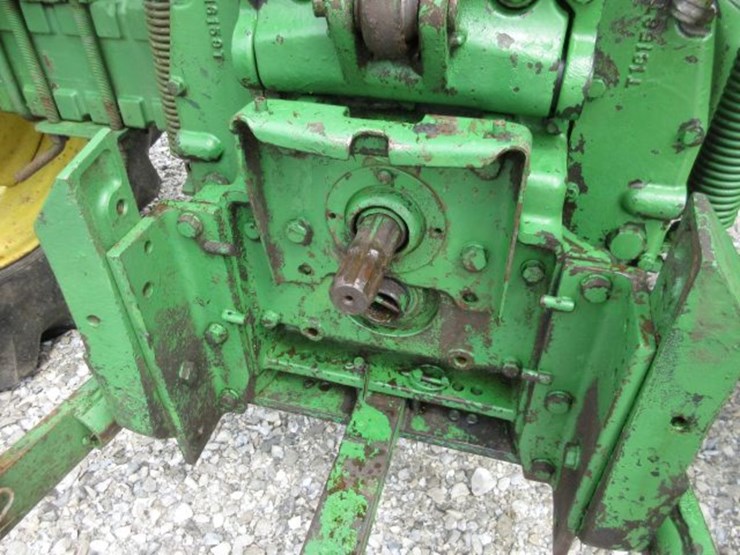 john-deere-2010-image-15
