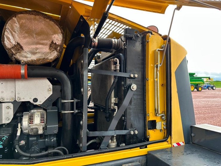 2013-komatsu-wa200pz-6-image-27