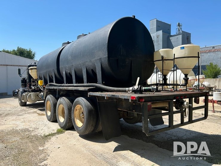 1998-peterbilt-378-image-7